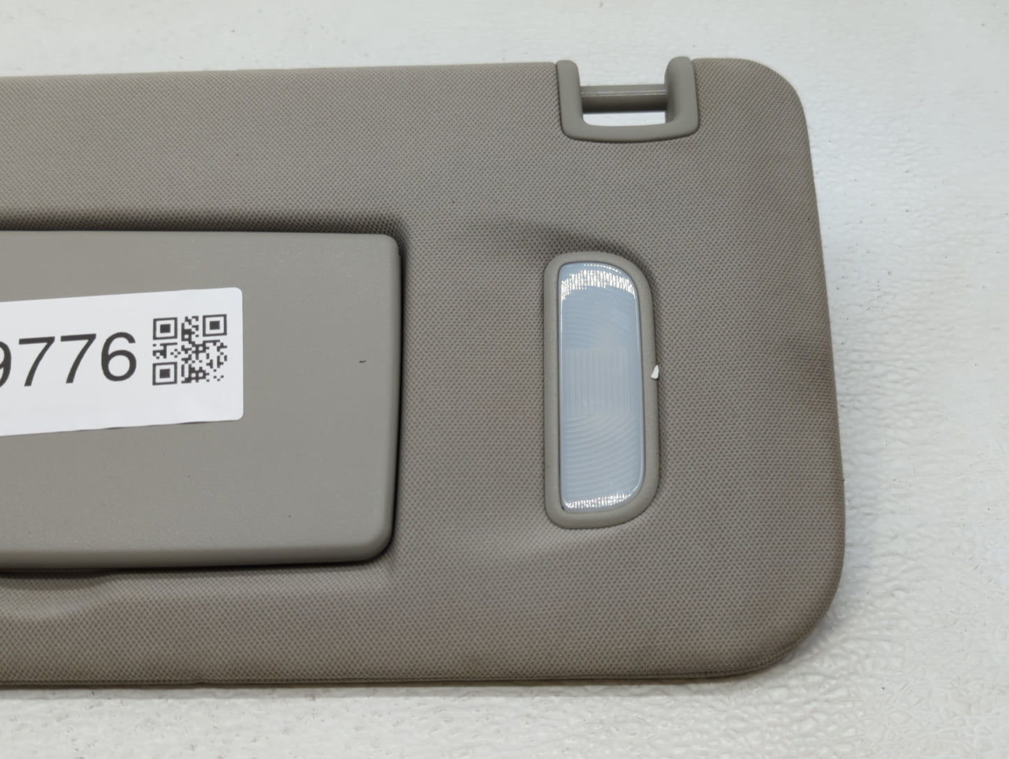 2010-2012 Lincoln Mkz Sun Visor Shade Replacement Driver Left Mirror Fits Fits 2010 2011 2012 OEM Used Auto Parts - Oemuseda