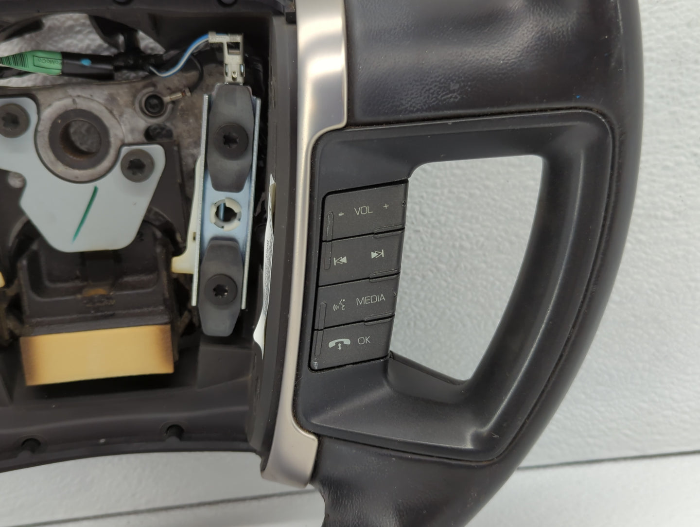 steering wheel - Oemusedautoparts1.com