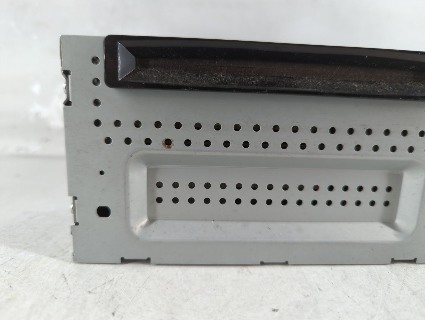 2012 Lincoln Mkz Radio AM FM Cd Player Receiver Replacement Fits OEM Used Auto Parts - Oemusedautoparts1.com