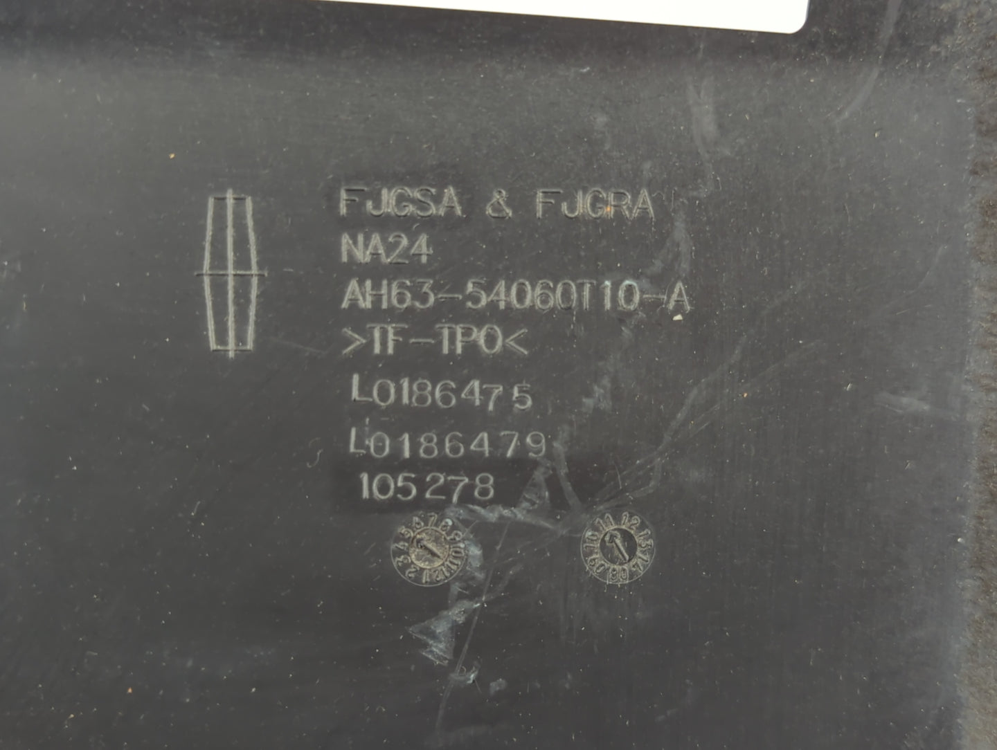 2012 Lincoln Mkz Passenger Glove Box Door Storage Compartment 915204 - Oemusedautoparts1.com