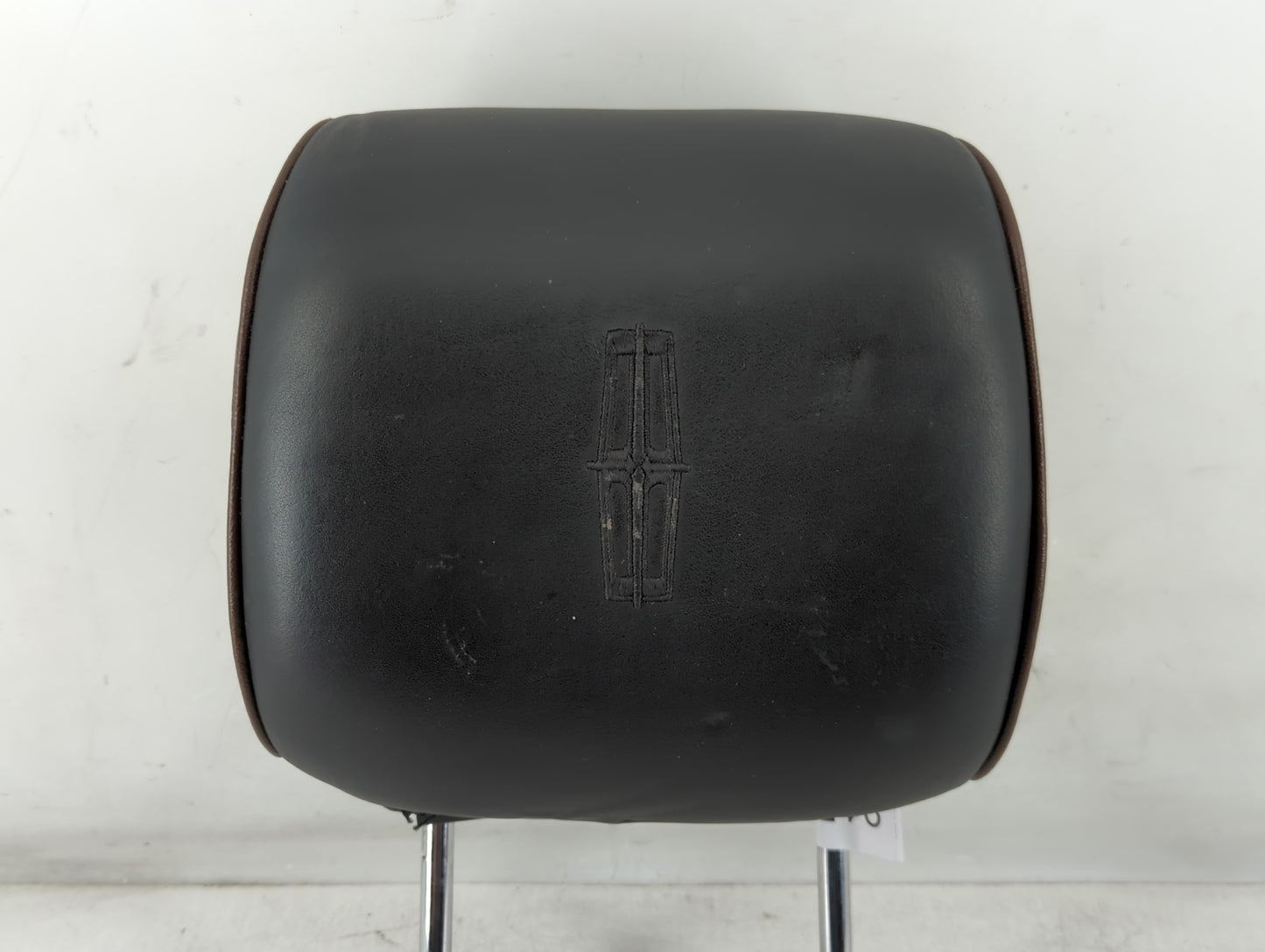 2011-2012 Lincoln Mkz Headrest Head Rest Front Driver Passenger Seat Fits Fits 2011 2012 OEM Used Auto Parts - Oemusedautopa