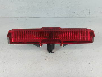 2012 Lincoln Mkz Third Brake Light Tail Light Fits OEM Used Auto Parts - Oemusedautoparts1.com
