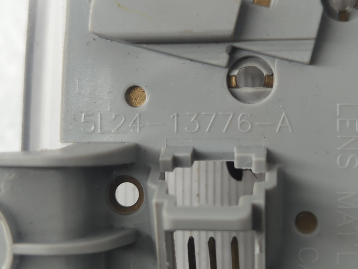 2010-2012 Lincoln Mkz Overhead Roof Console Interior Dome Light - Oemusedautoparts1.com