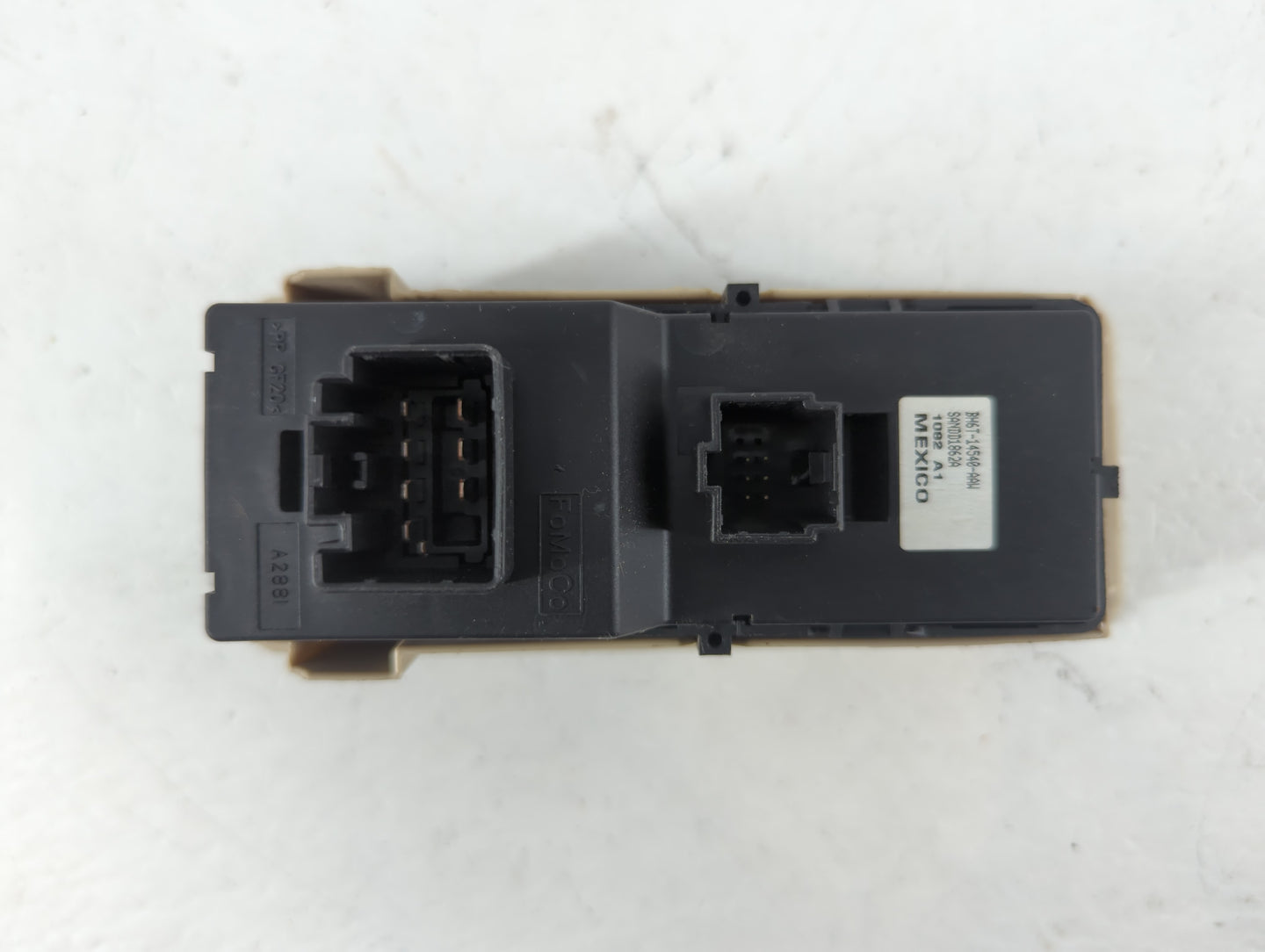 2012 Lincoln Mkz Master Power Window Switch Replacement Driver Side Left Fits OEM Used Auto Parts - Oemusedautoparts1.com