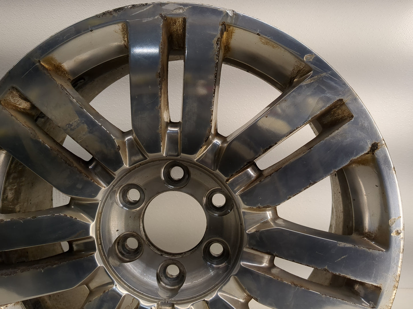2011-2014 Lincoln Navigator Oem Wheel Rim 1252625 - Oemusedautoparts1.com