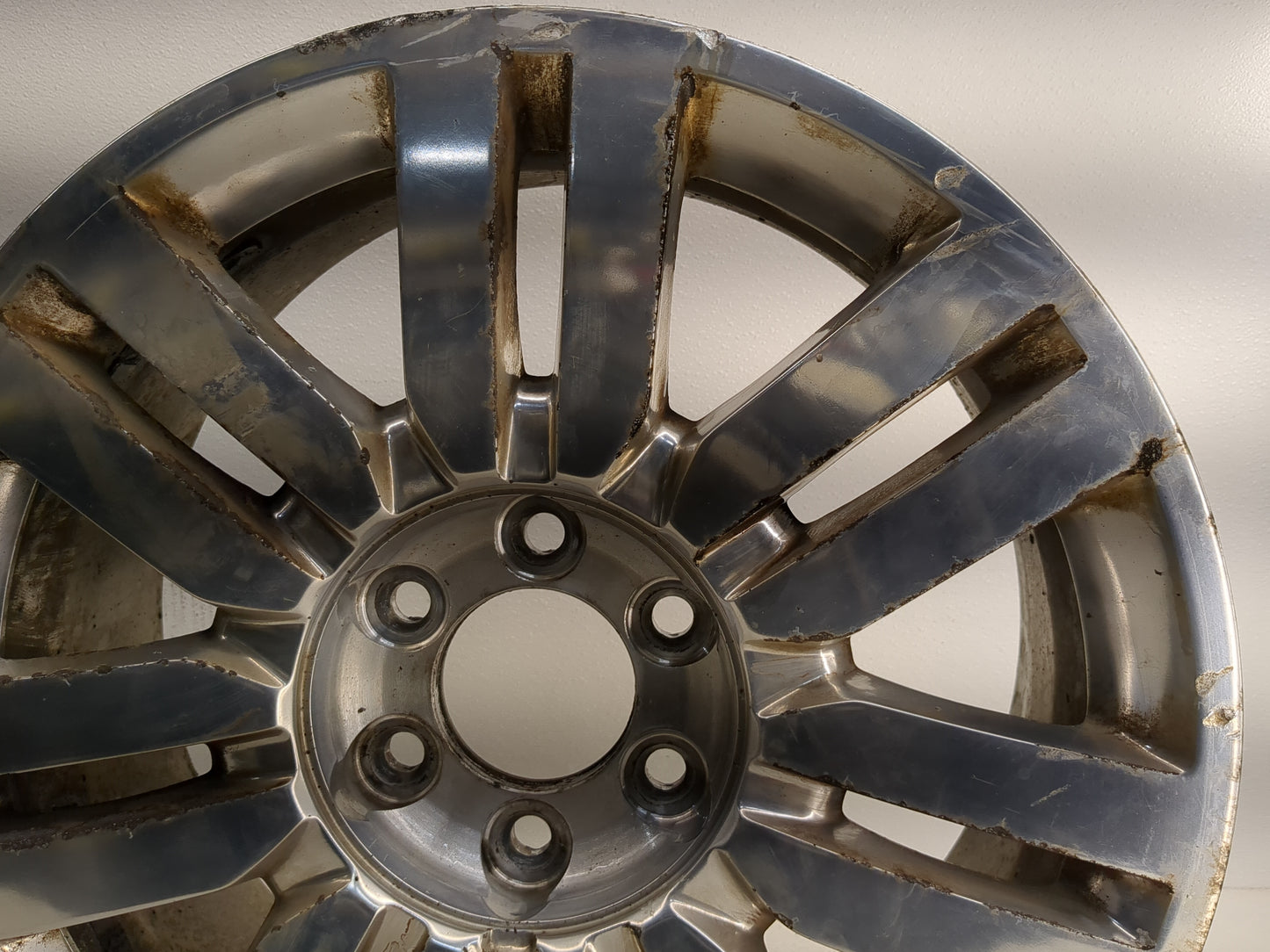 2011-2014 Lincoln Navigator Oem Wheel Rim 1252625 - Oemusedautoparts1.com