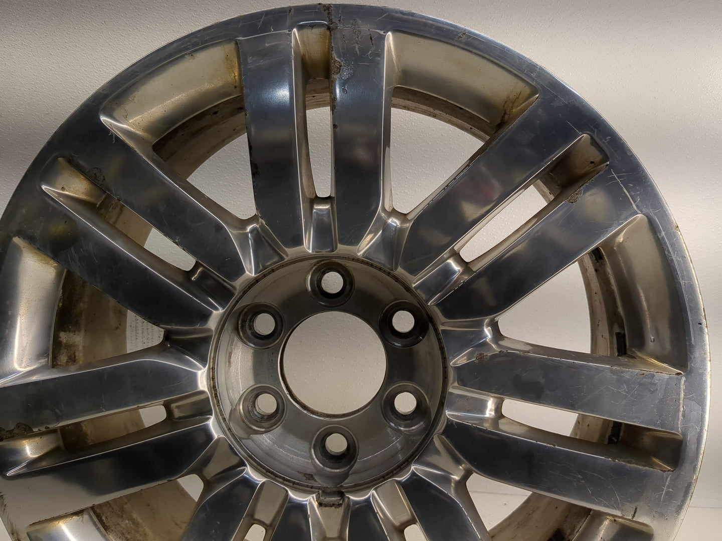 2011-2014 Lincoln Navigator Oem Wheel Rim 1252626 - Oemusedautoparts1.com