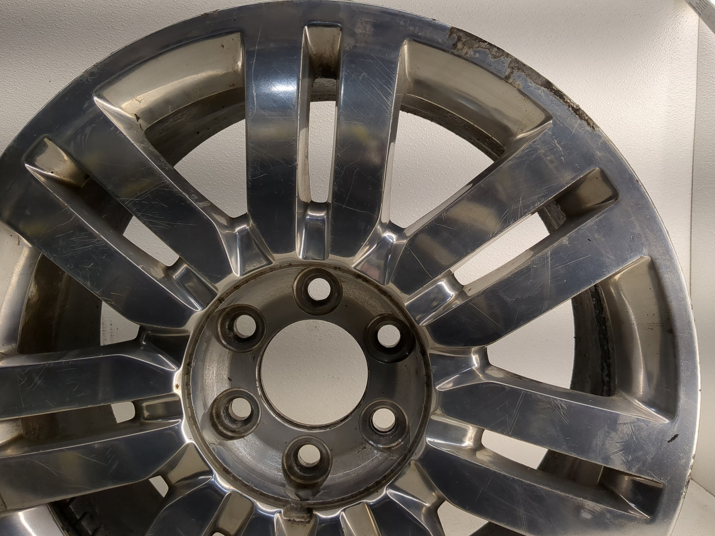 2011-2014 Lincoln Navigator Oem Wheel Rim 1252627 - Oemusedautoparts1.com