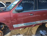 2012 Lincoln Navigator Driver Front Door Oem - Oemusedautoparts1.com