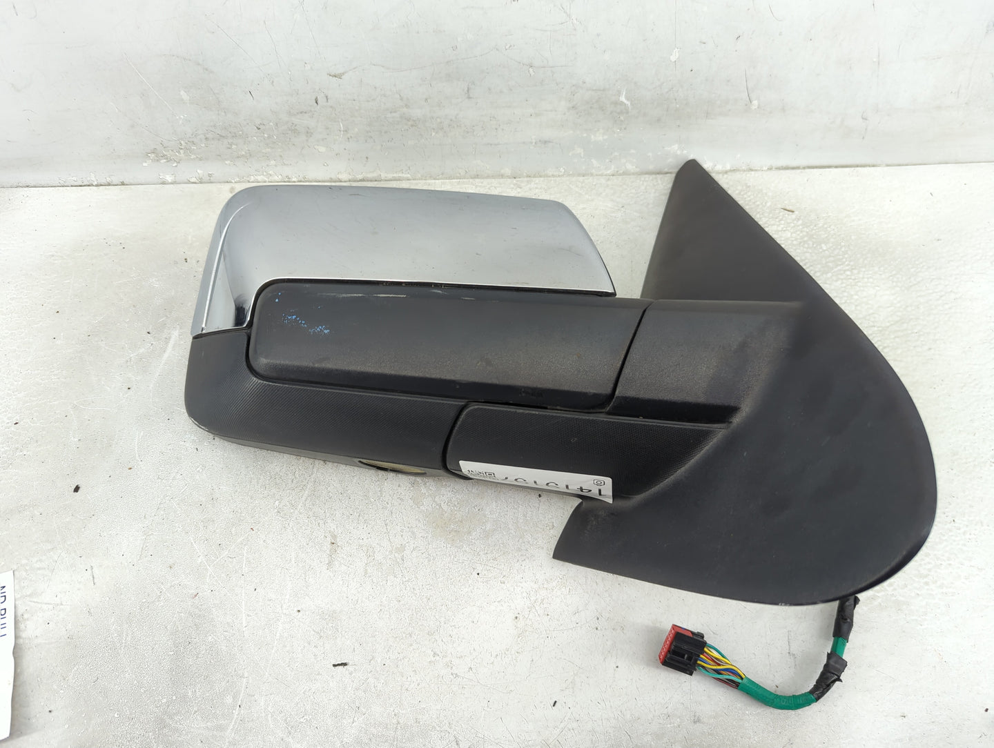 2012-2014 Lincoln Navigator Passenger Side View Mirror - Right Door Mirror OEM Used - Oemusedautoparts1.com