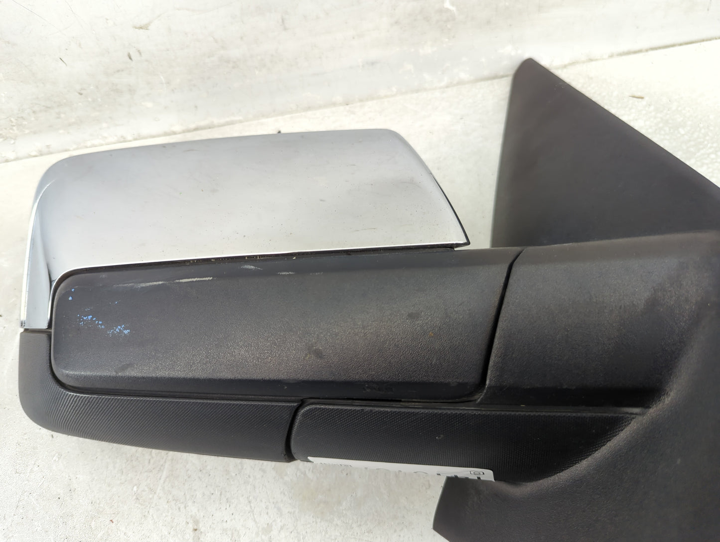 2012-2014 Lincoln Navigator Passenger Side View Mirror - Right Door Mirror OEM Used - Oemusedautoparts1.com