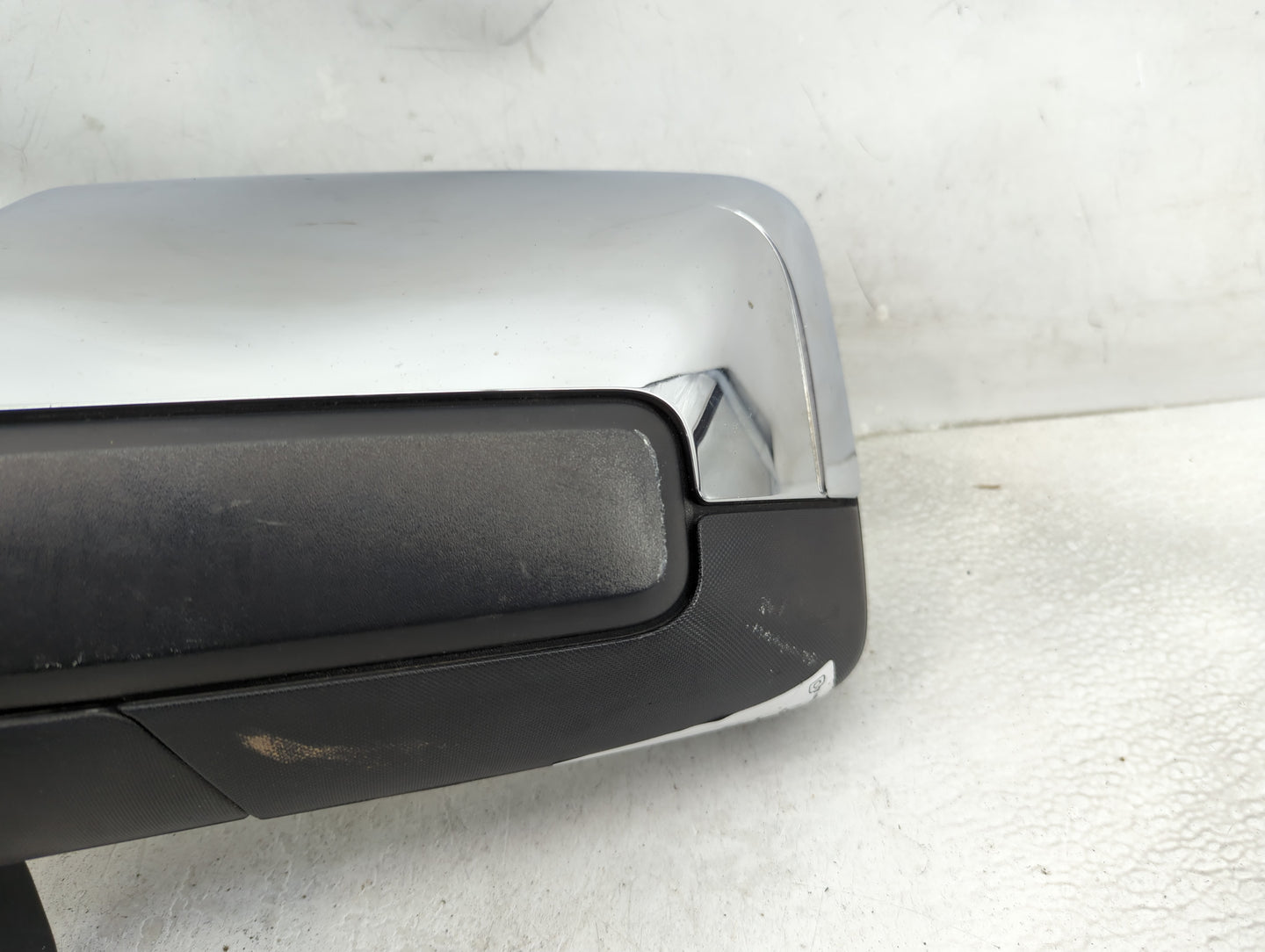 2012-2014 Lincoln Navigator Driver Side View Mirror - Left Door Mirror OEM Used - Oemusedautoparts1.com