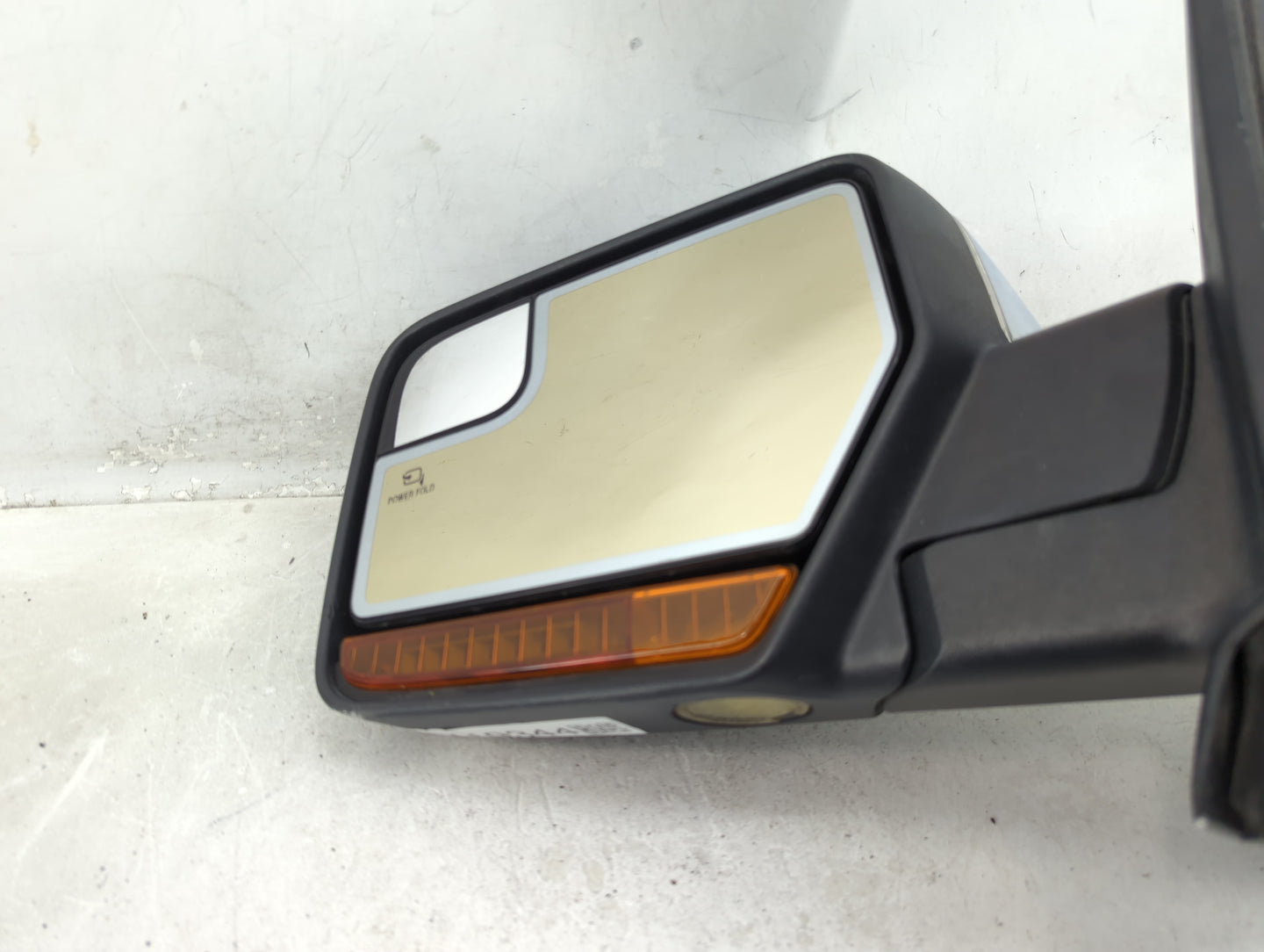 2012-2014 Lincoln Navigator Driver Side View Mirror - Left Door Mirror OEM Used - Oemusedautoparts1.com