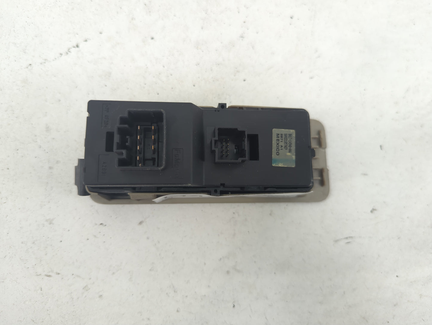 2011-2014 Lincoln Navigator Master Power Window Switch Replacement Driver Side Left P/N:BA1T-14540-AAW SANDD1857AEP Fits OEM