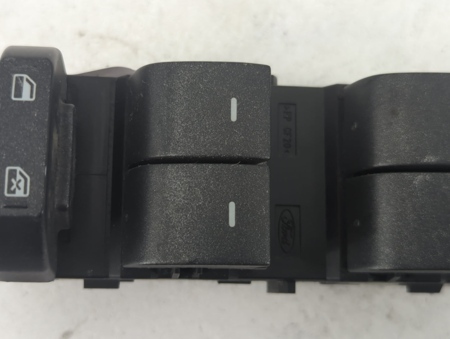 2011-2014 Lincoln Navigator Master Power Window Switch Replacement Driver Side Left P/N:BA1T-14540-AAW Fits OEM Used Auto Pa