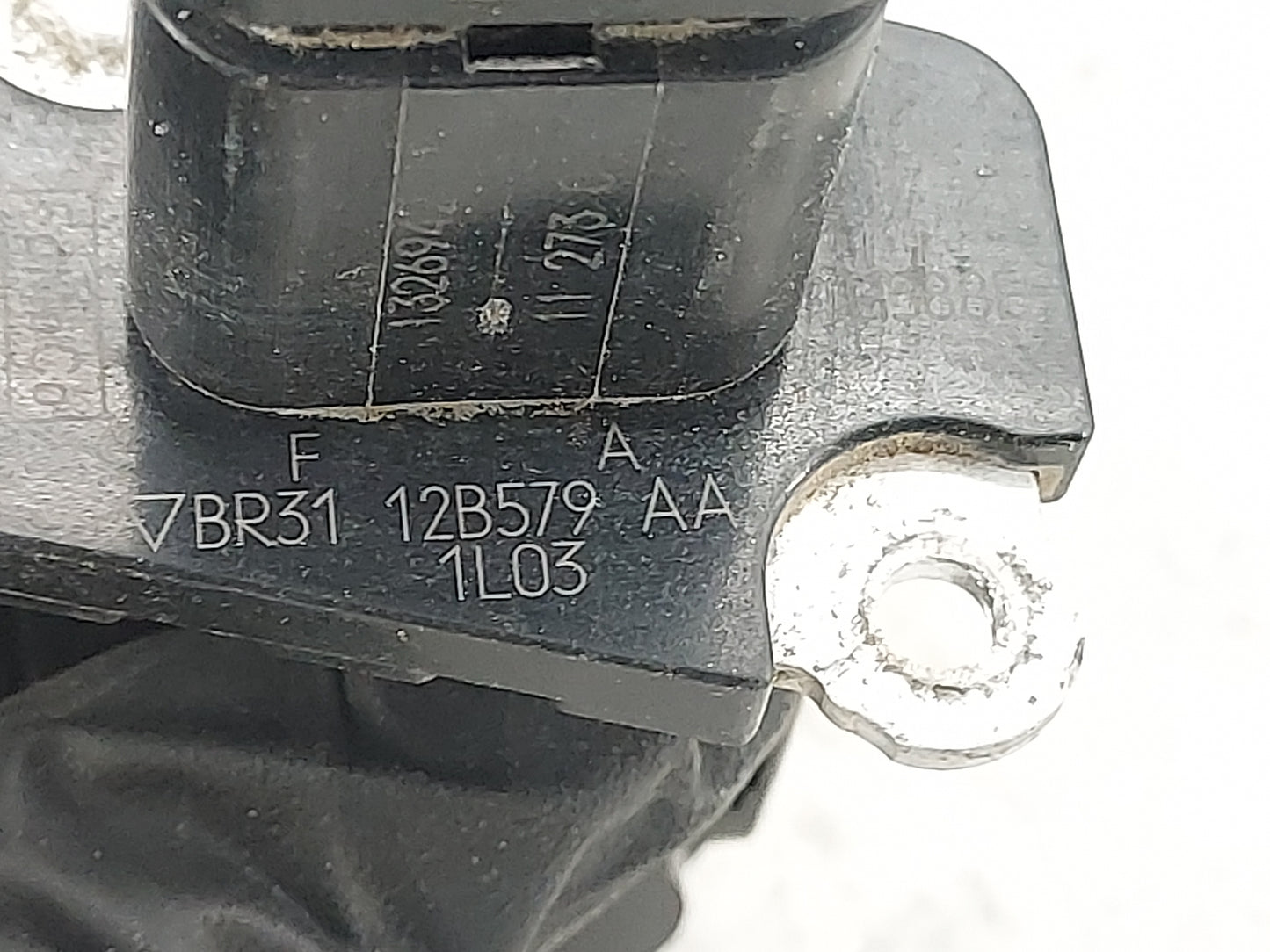 2012-2014 Lincoln Navigator Mass Air Flow Meter Maf 1487350 - Oemusedautoparts1.com