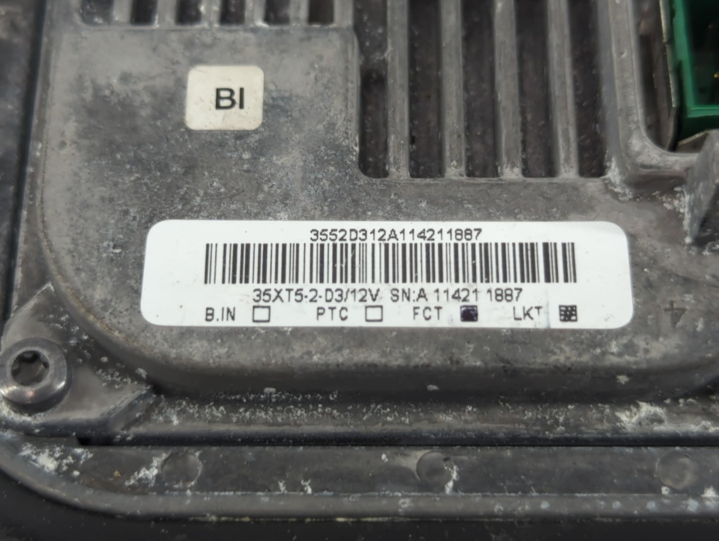 2012 Lincoln Navigator Headlight Ballast Head Light - Oemusedautoparts1.com