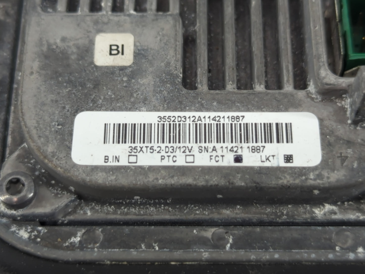 2012 Lincoln Navigator Headlight Ballast Head Light - Oemusedautoparts1.com