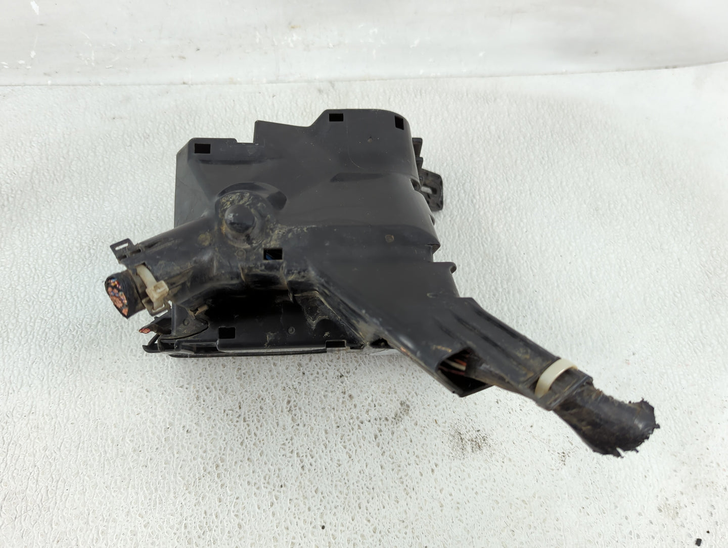 2011-2014 Mazda 2 Fusebox Fuse Box Panel Relay Module Fits Fits 2011 2012 2013 2014 OEM Used Auto Parts - Oemusedautoparts1.