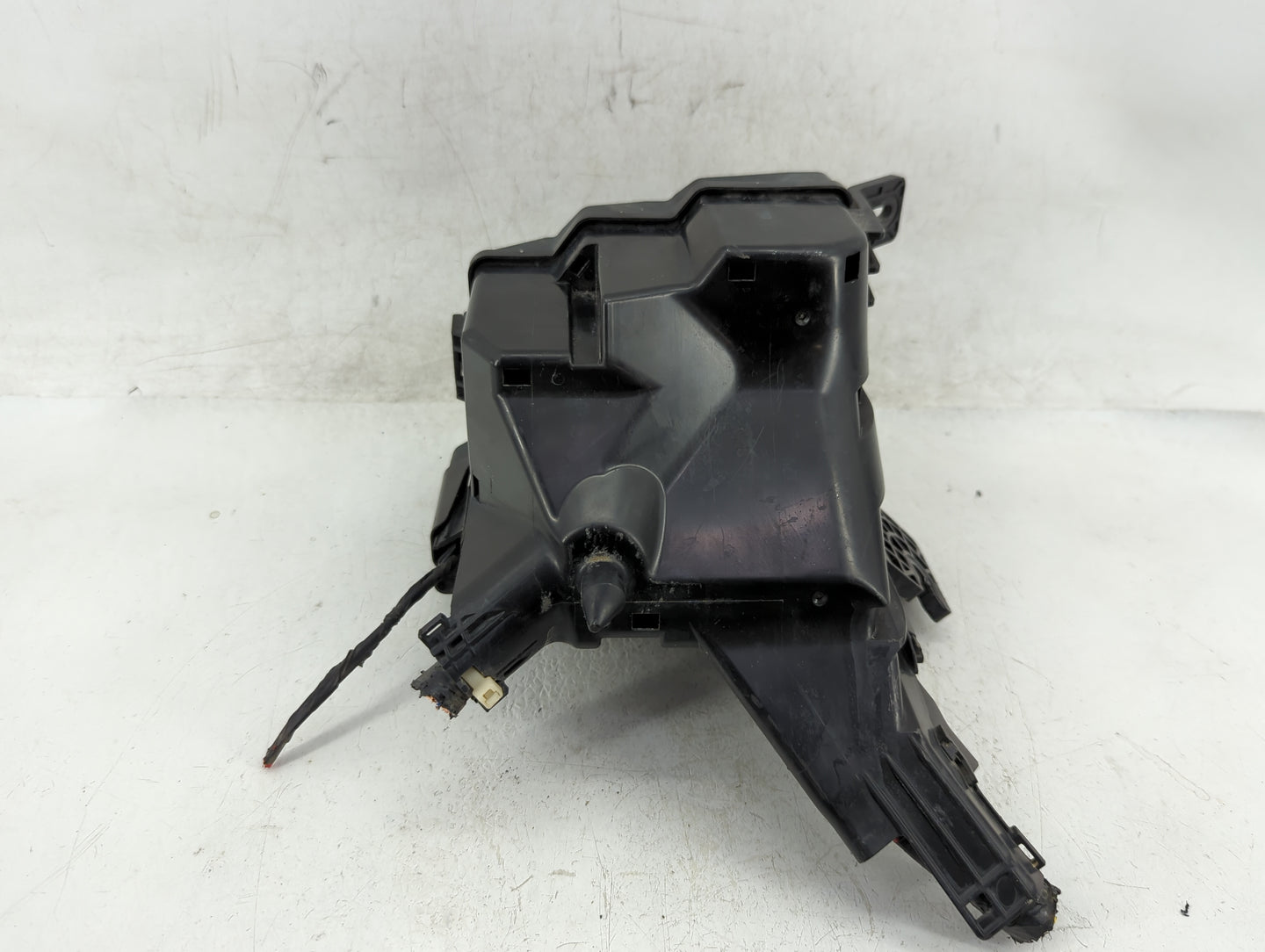 2012 Mazda 2 Fusebox Fuse Box Panel Relay Module Fits OEM Used Auto Parts - Oemusedautoparts1.com