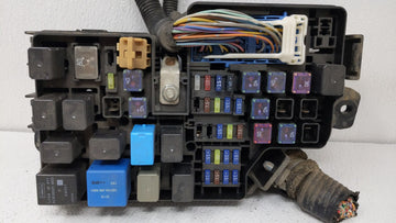 2011-2012 Mazda 3 Chassis Control Module Ccm Bcm Body Control Bbm5-66761
