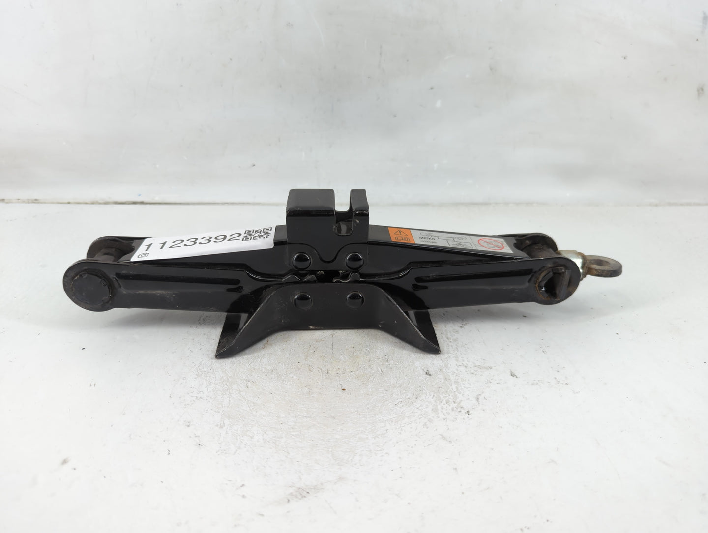 2012 Mazda 3 Spare Scissor Car Jack - Oemusedautoparts1.com