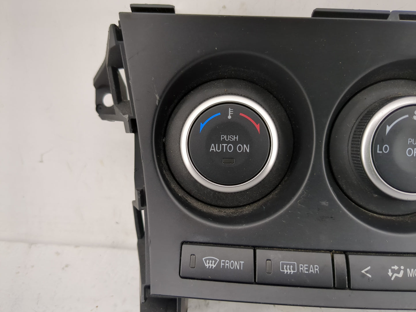 2012-2013 Mazda 3 Climate Control Module Temperature AC/Heater Replacement P/N:VPCALH-18C612-AA Fits Fits 2012 2013 OEM Used