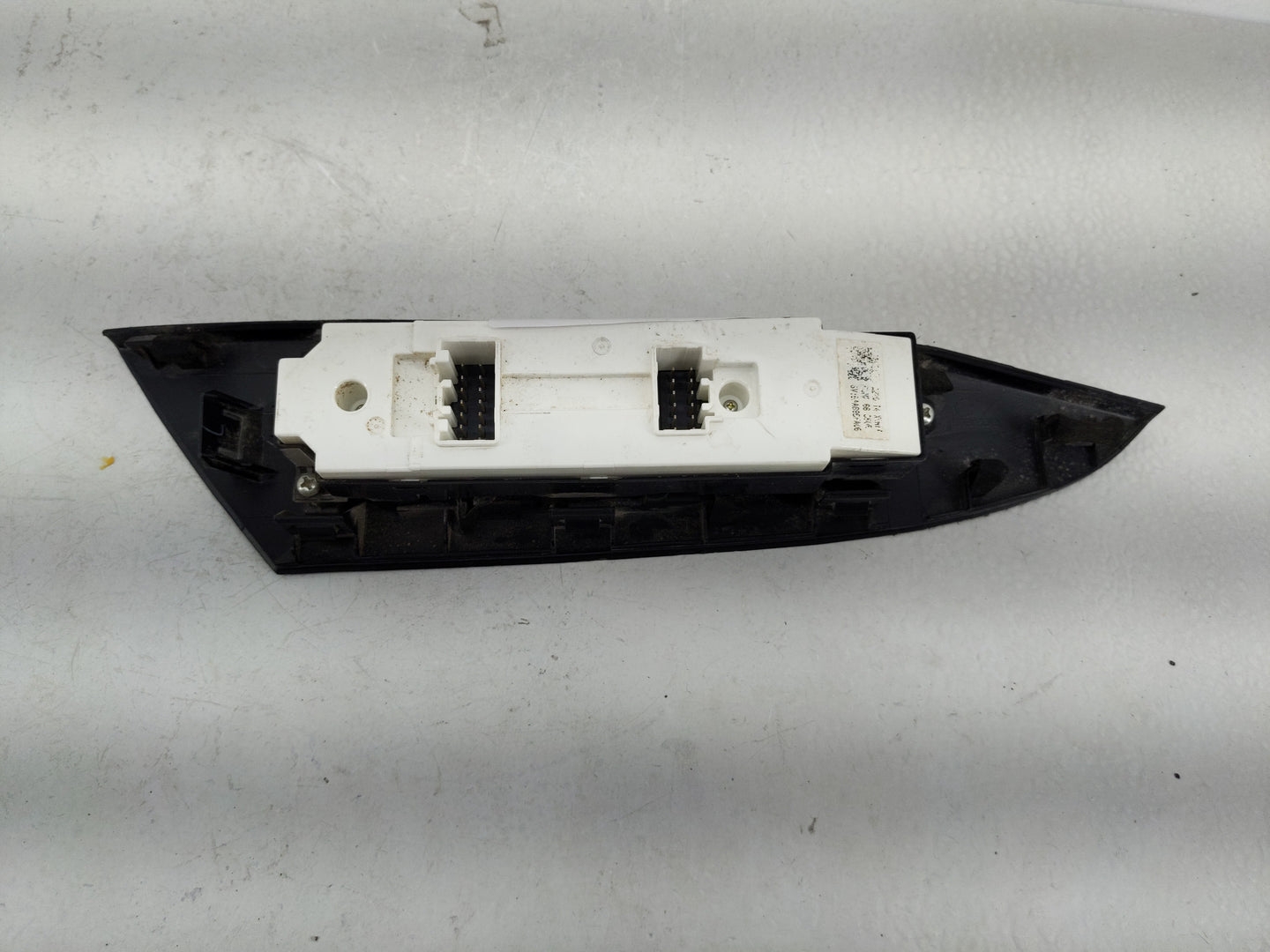 2010-2013 Mazda 3 Master Power Window Switch Replacement Driver Side Left Fits Fits 2010 2011 2012 2013 OEM Used Auto Parts 