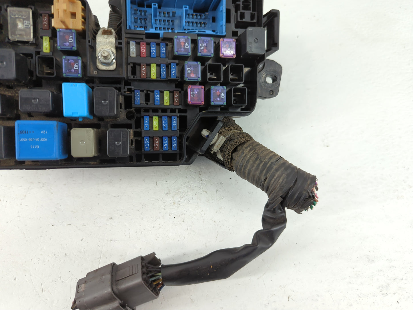 2012 Mazda 3 Fusebox Fuse Box Panel Relay Module P/N:PA66+PPE K2441 Fits OEM Used Auto Parts - Oemusedautoparts1.com