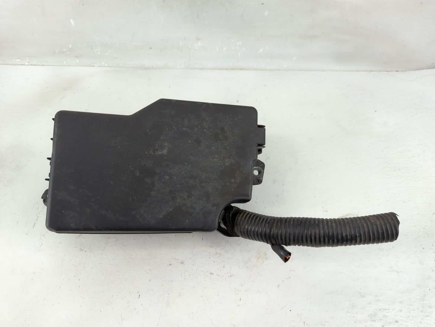 2012 Mazda 3 Fusebox Fuse Box Panel Relay Module P/N:PA66+PPE K2441 Fits OEM Used Auto Parts - Oemusedautoparts1.com