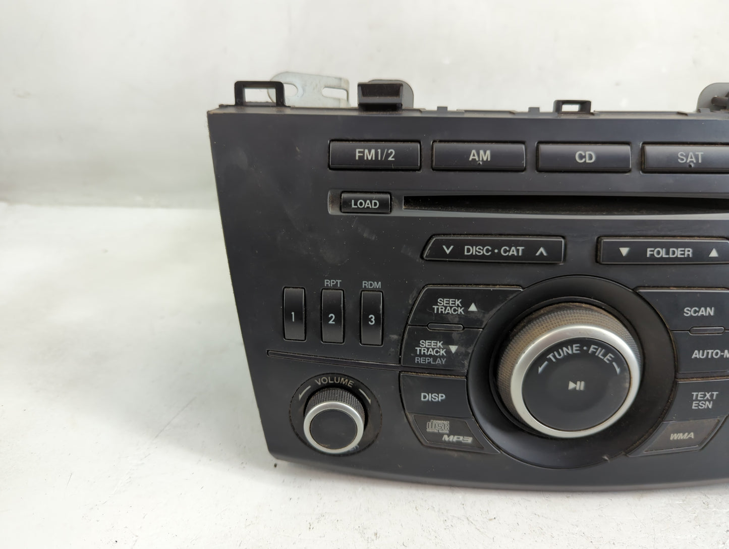 2012-2013 Mazda 3 Radio AM FM Cd Player Receiver Replacement P/N:BGV4 66 AR0 Fits Fits 2012 2013 OEM Used Auto Parts - Oemus