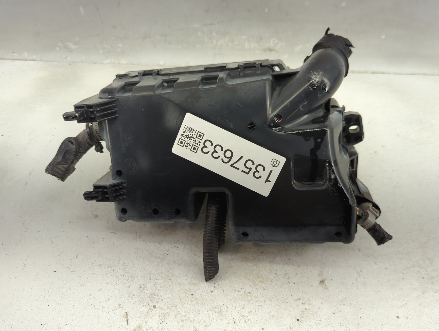 2012 Mazda 3 Fusebox Fuse Box Panel Relay Module P/N:BBM6-66761 Fits OEM Used Auto Parts - Oemusedautoparts1.com