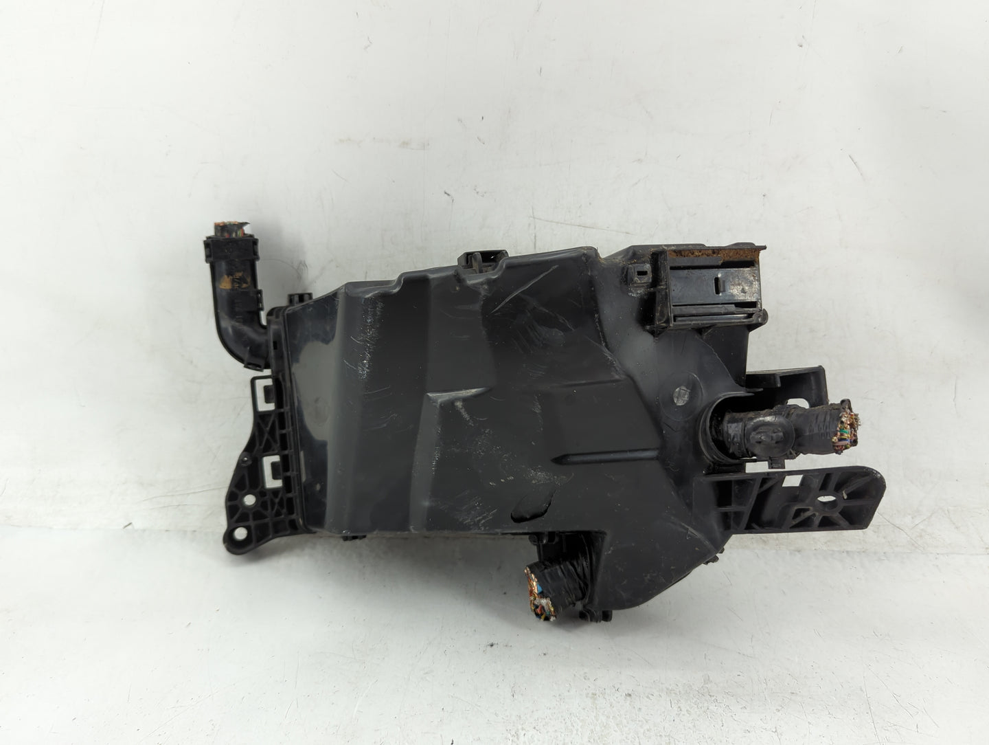 2012 Mazda 3 Fusebox Fuse Box Panel Relay Module P/N:89211-53010 Fits OEM Used Auto Parts - Oemusedautoparts1.com