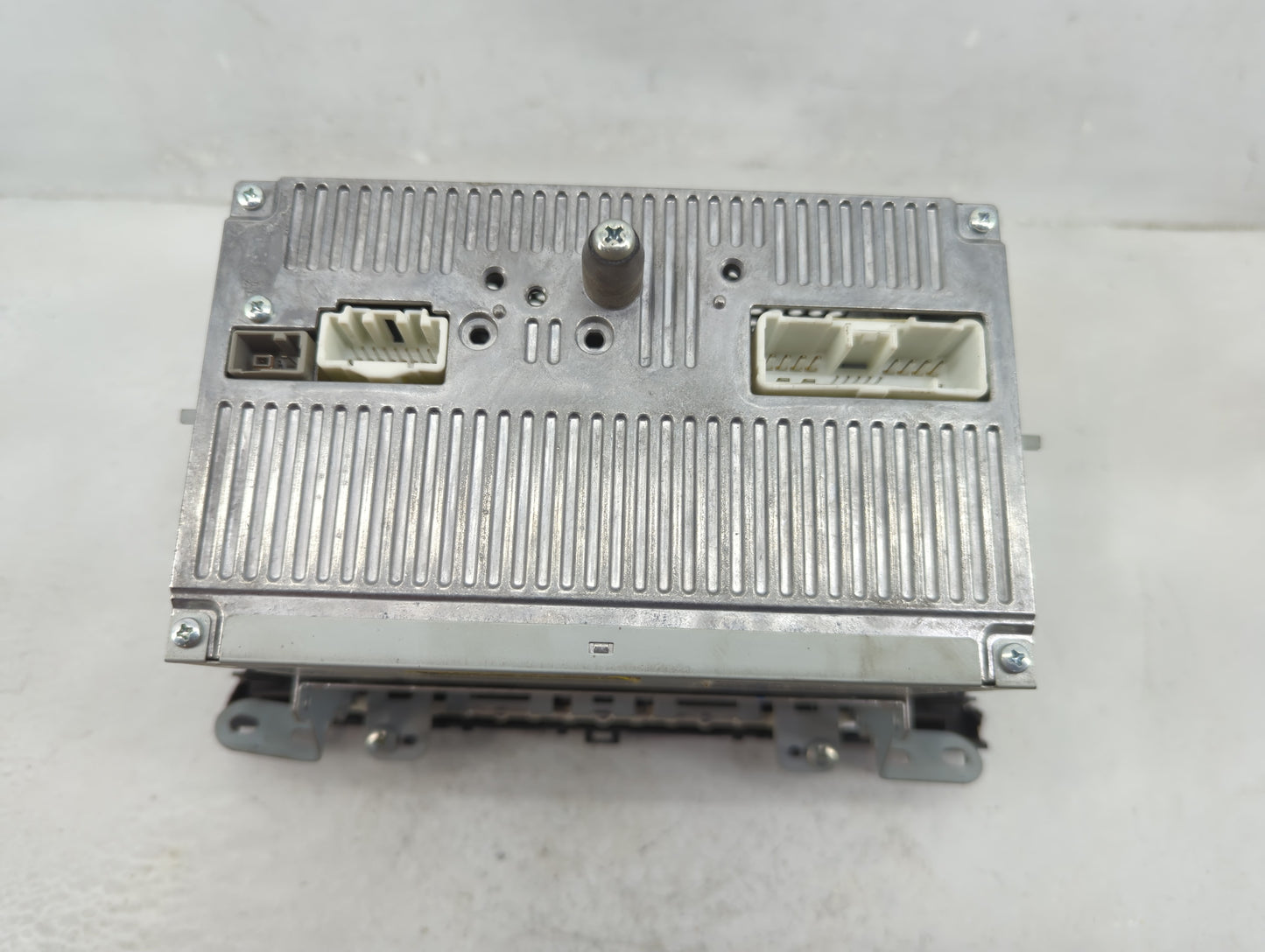 2012-2013 Mazda 3 Radio AM FM Cd Player Receiver Replacement P/N:14794356 Fits Fits 2012 2013 OEM Used Auto Parts - Oemuseda