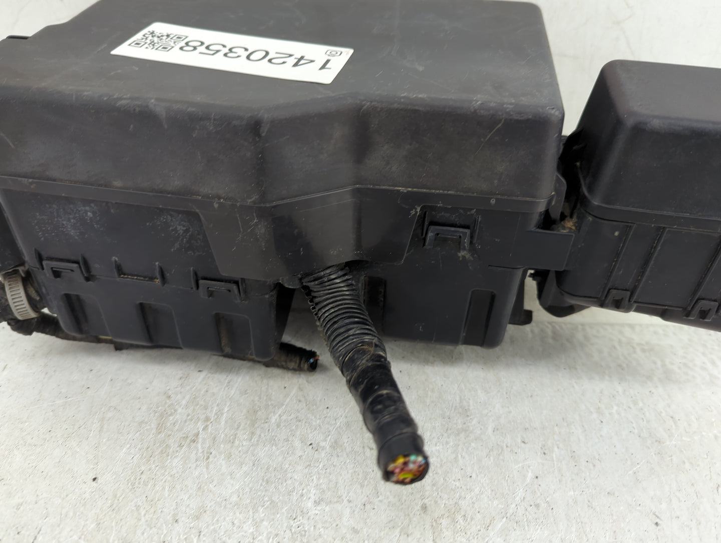 2012 Mazda 3 Fusebox Fuse Box Panel Relay Module P/N:BBM6-66761 Fits OEM Used Auto Parts - Oemusedautoparts1.com