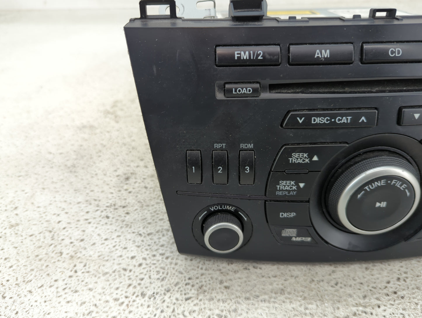 2012-2013 Mazda 3 Radio AM FM Cd Player Receiver Replacement P/N:BGV4 66 AR0 Fits Fits 2012 2013 OEM Used Auto Parts - Oemus
