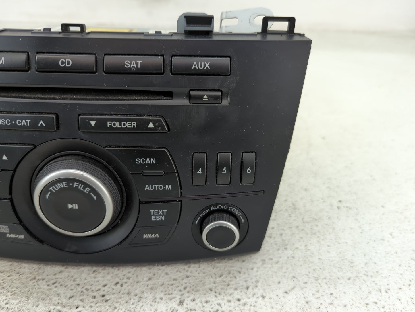 2012-2013 Mazda 3 Radio AM FM Cd Player Receiver Replacement P/N:BGV4 66 AR0 Fits Fits 2012 2013 OEM Used Auto Parts - Oemus