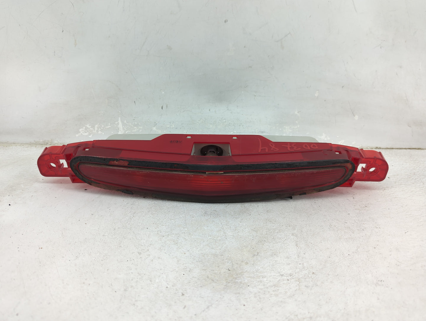 2012 Mazda 3 Third Brake Light Tail Light P/N:BBM451580 P8334 Fits OEM Used Auto Parts - Oemusedautoparts1.com