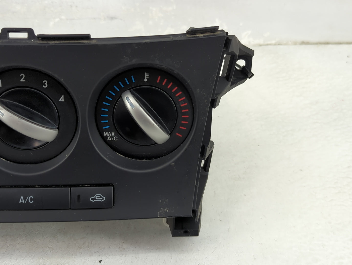 2012-2013 Mazda 3 Climate Control Module Temperature AC/Heater Replacement Fits Fits 2012 2013 OEM Used Auto Parts - Oemused