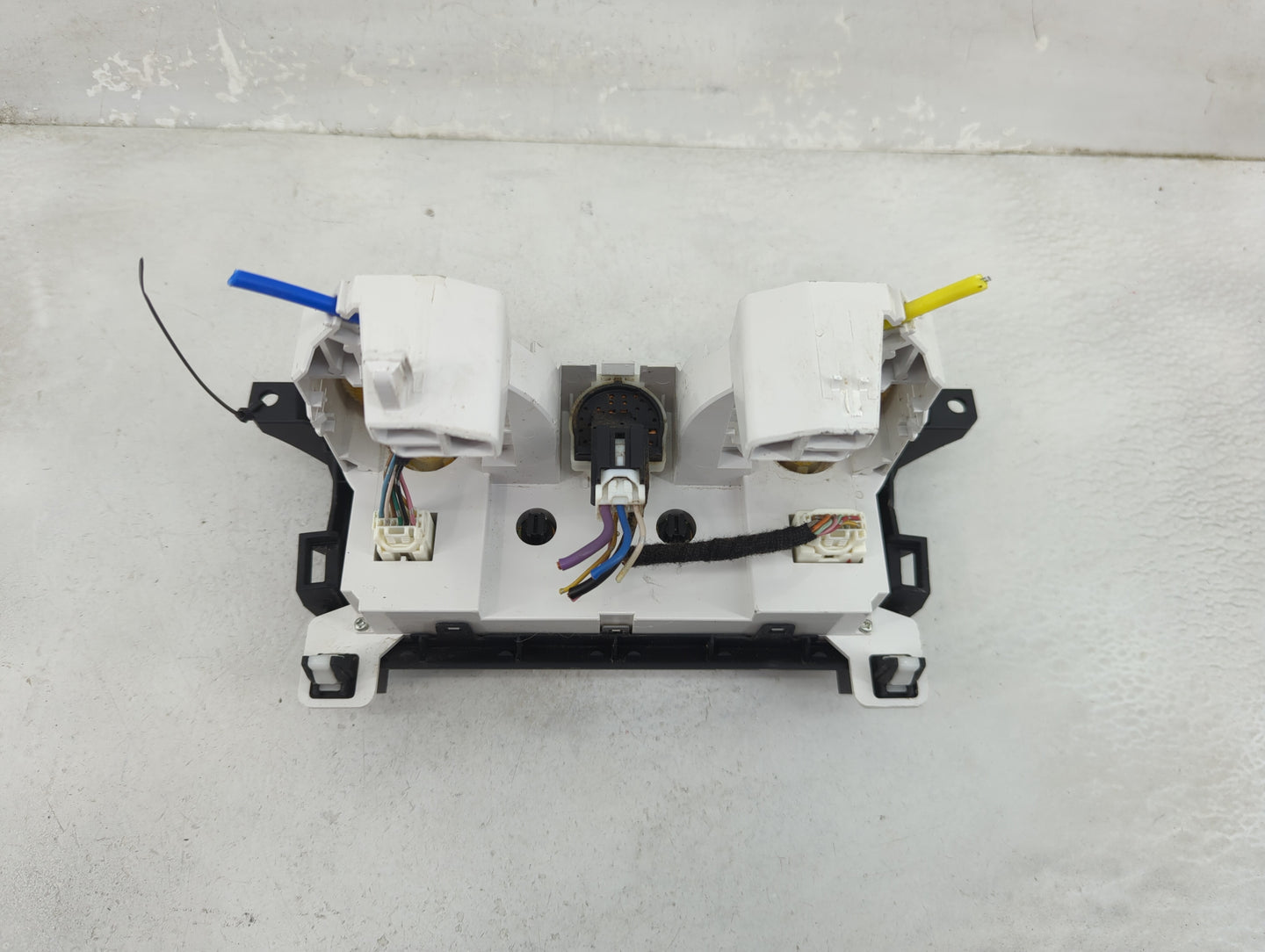2012-2013 Mazda 3 Climate Control Module Temperature AC/Heater Replacement Fits Fits 2012 2013 OEM Used Auto Parts - Oemused