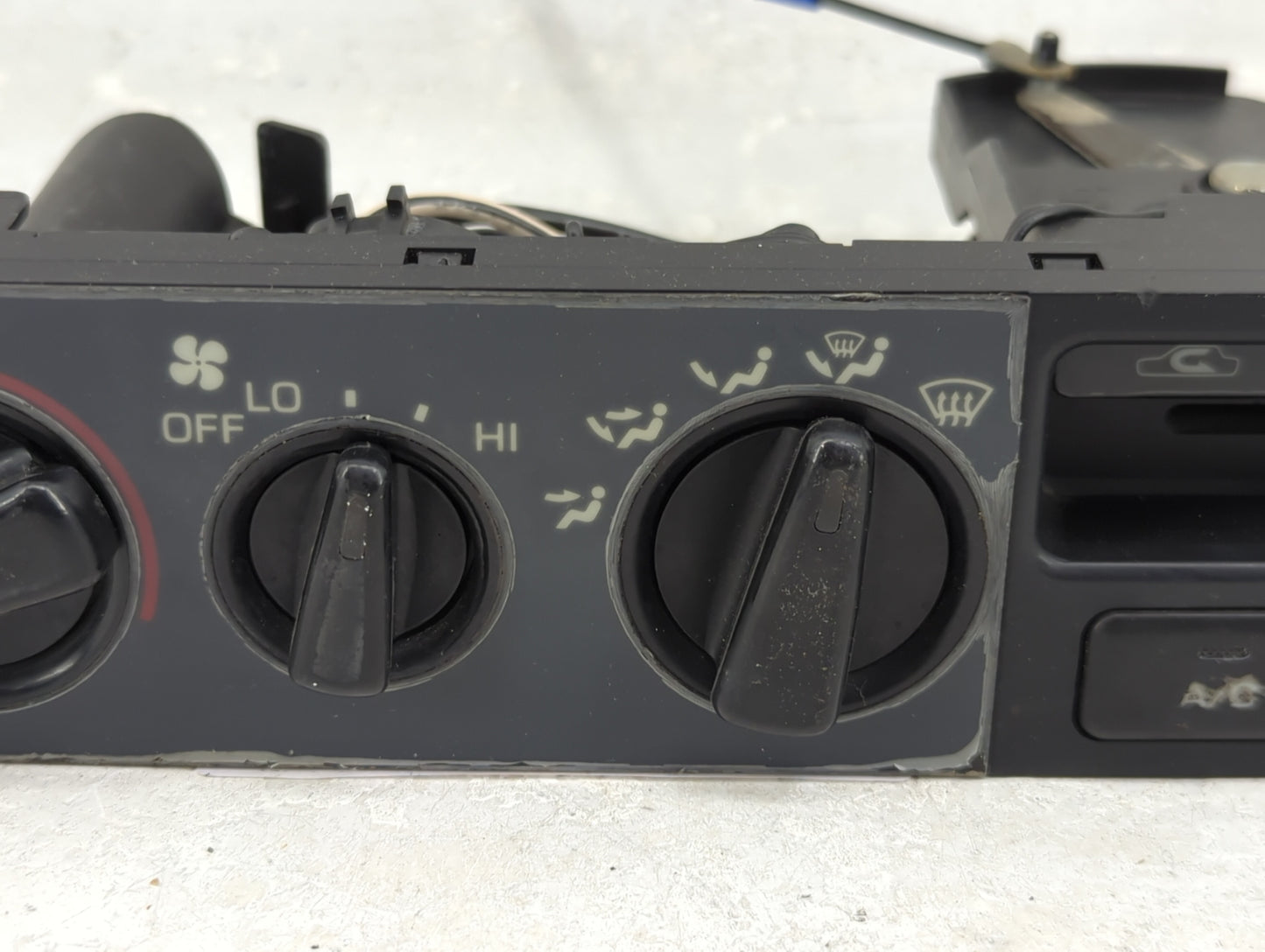 2012-2013 Mazda 3 Climate Control Module Temperature AC/Heater Replacement P/N:072496B Fits Fits 2012 2013 OEM Used Auto Par