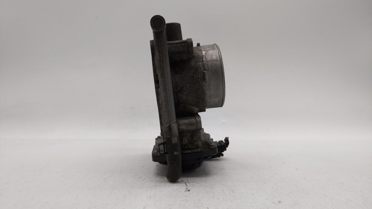 2006-2013 Mazda 3 Throttle Body P/N:L3R4 13 640 L3G2 13 640 A, P53N 13 640 Fits Fits 2006 2007 2008 2009 2010 2011 2012 2013
