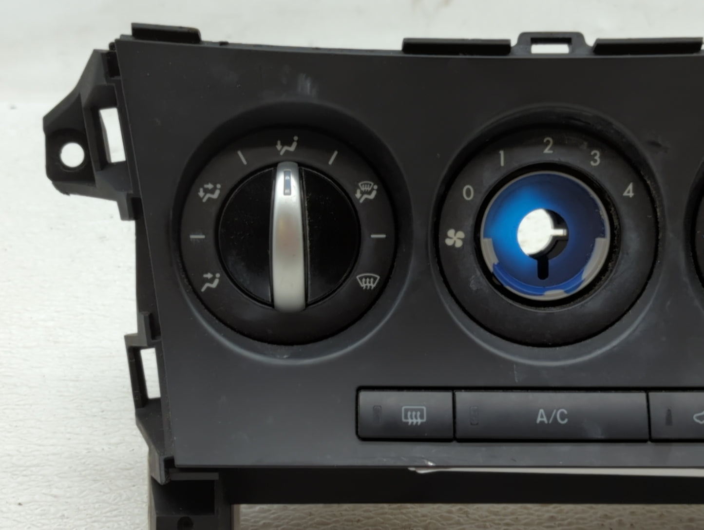2012-2013 Mazda 3 Climate Control Module Temperature AC/Heater Replacement P/N:BFD1 1J07 BFD1 3A18, BFD1 2G10 Fits Fits 2012