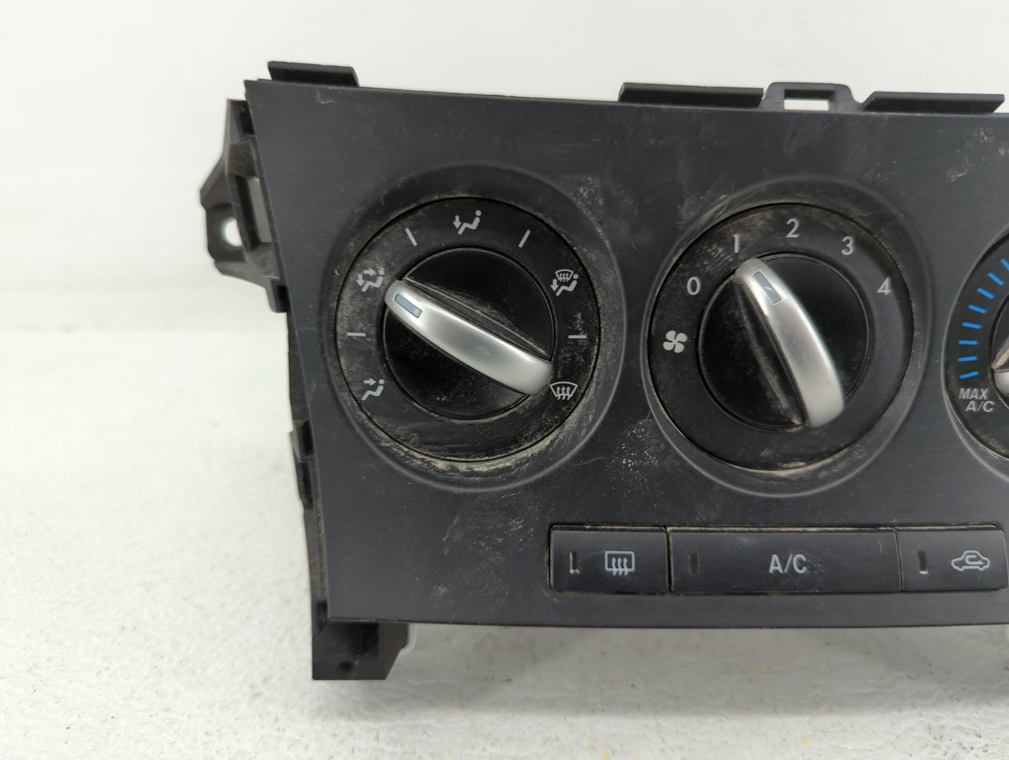 2012-2013 Mazda 3 Climate Control Module Temperature AC/Heater Replacement P/N:BGV5 1L15 BGV5 1H28, BFD1 2G25 Fits Fits 2012