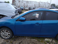 2010-2013 Mazda 3 Driver Front Door Oem 5040782 - Oemusedautoparts1.com