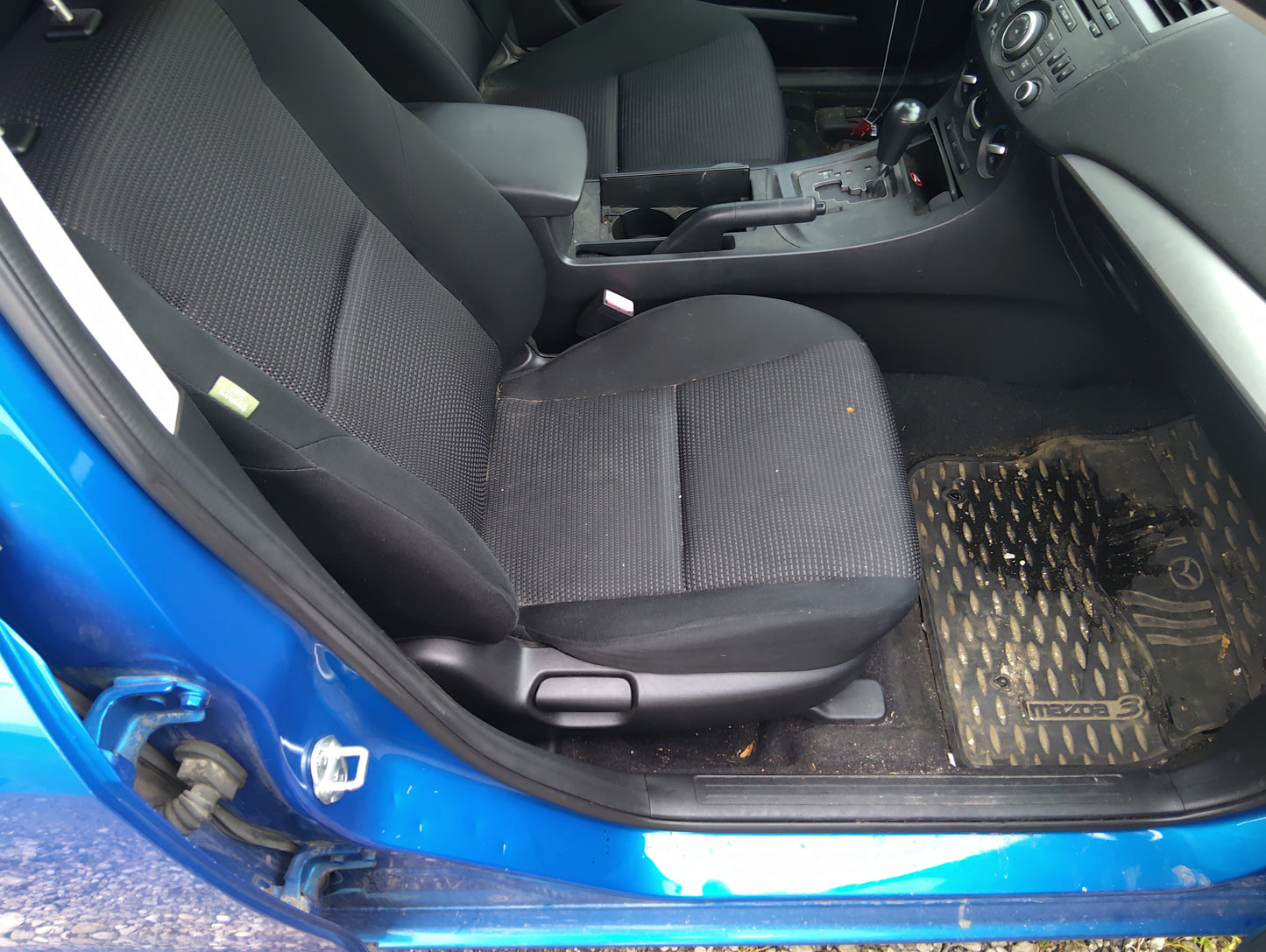 2012-2013 Mazda 3 Passenger Front Seat Oem - Oemusedautoparts1.com