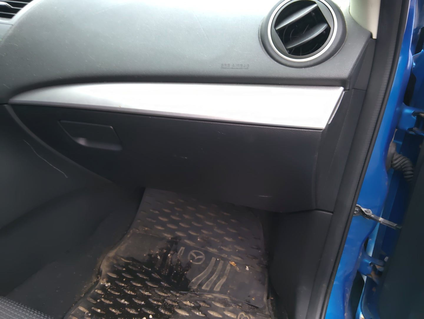 2012 Mazda 3 Passenger Glove Box Door Storage Compartment - Oemusedautoparts1.com