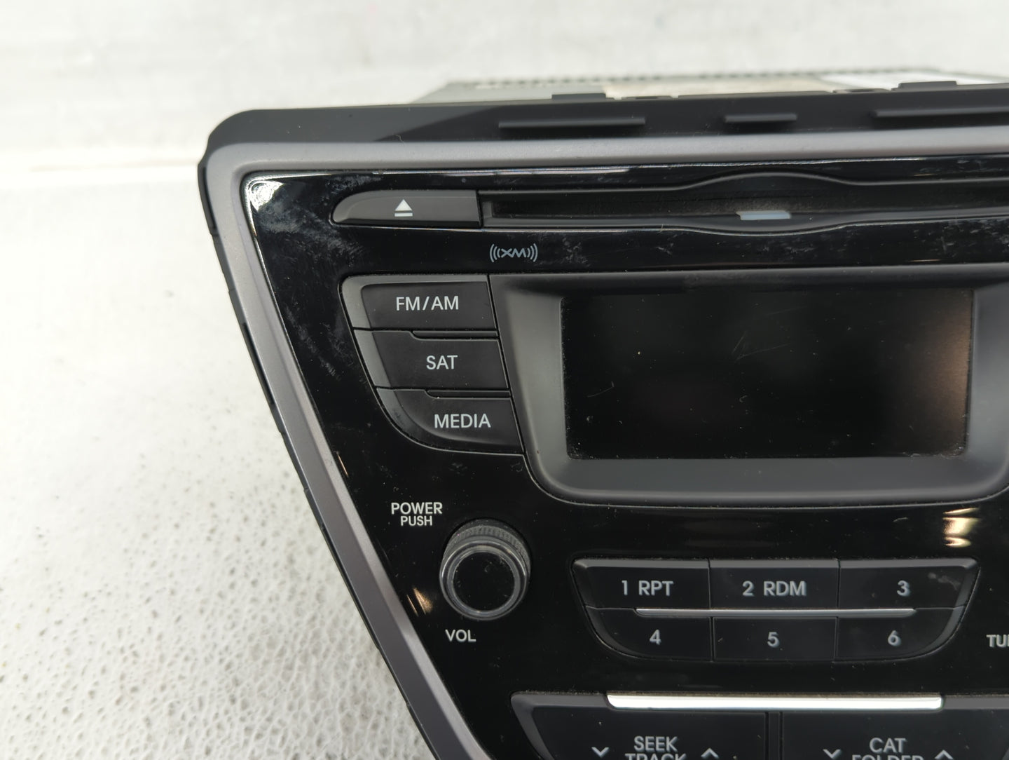 2012-2013 Mazda 3 Am Fm Cd Player Radio Receiver - Oemusedautoparts1.com
