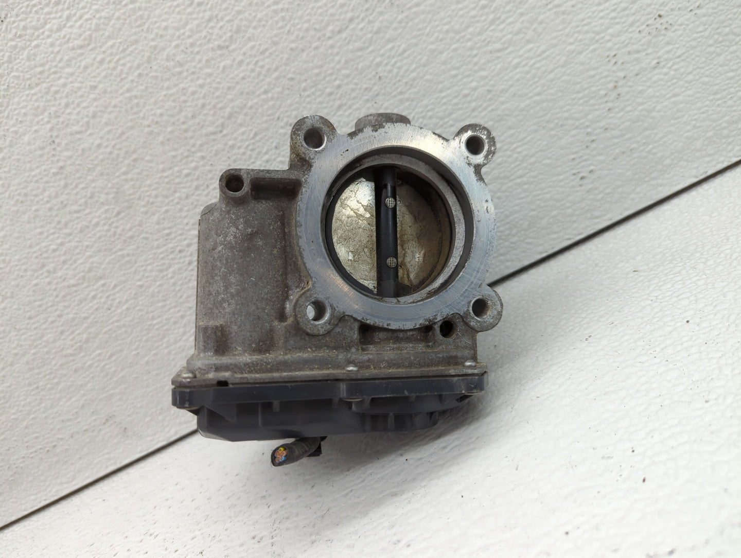 2012-2018 Mazda 3 Throttle Body Fits Fits 2012 2013 2014 2015 2016 2017 2018 OEM Used Auto Parts - Oemusedautoparts1.com