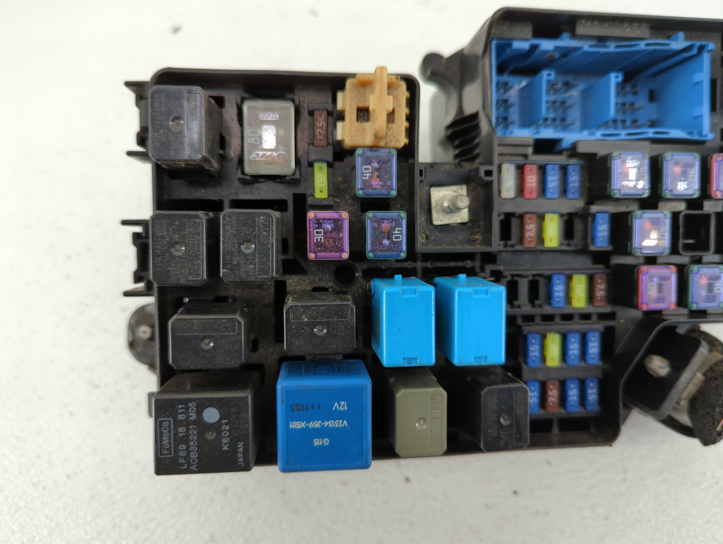 2012 Mazda 3 Fusebox Fuse Box Panel Relay Module P/N:BBM6-66761 Fits OEM Used Auto Parts - Oemusedautoparts1.com